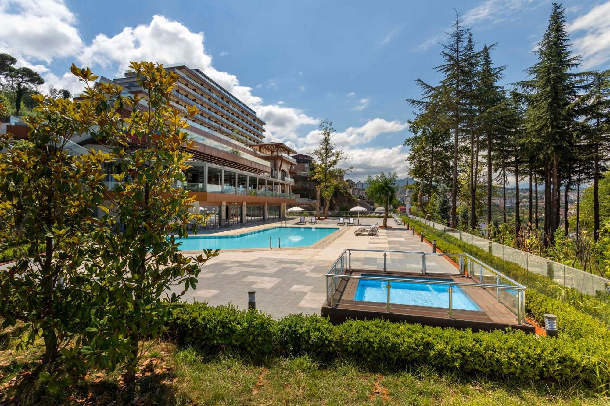 Radisson Blu Hotel Трабзон Екстериор снимка